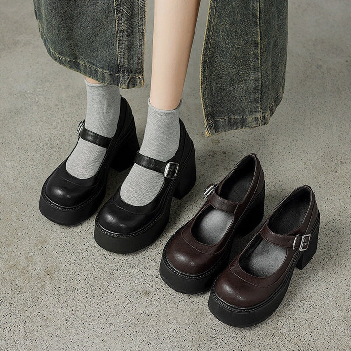 Evie Leather Pumps